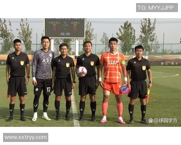 南京足球队以65分稳居挑战赛积分榜首位争冠形势一片大好